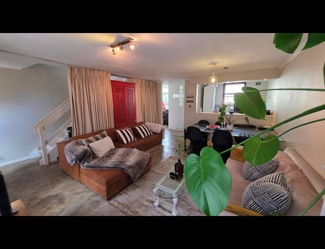 3 BEDROOM TOWNHOUSE FOR SALE IN ZONNEBLOEM